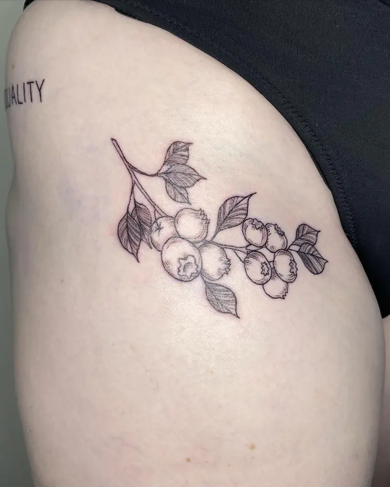 From zero tattoos to 4 in 2 hours. I had such a nice time doing these ones a few weeks ago 🥰 * * * #blueberrytattoo…