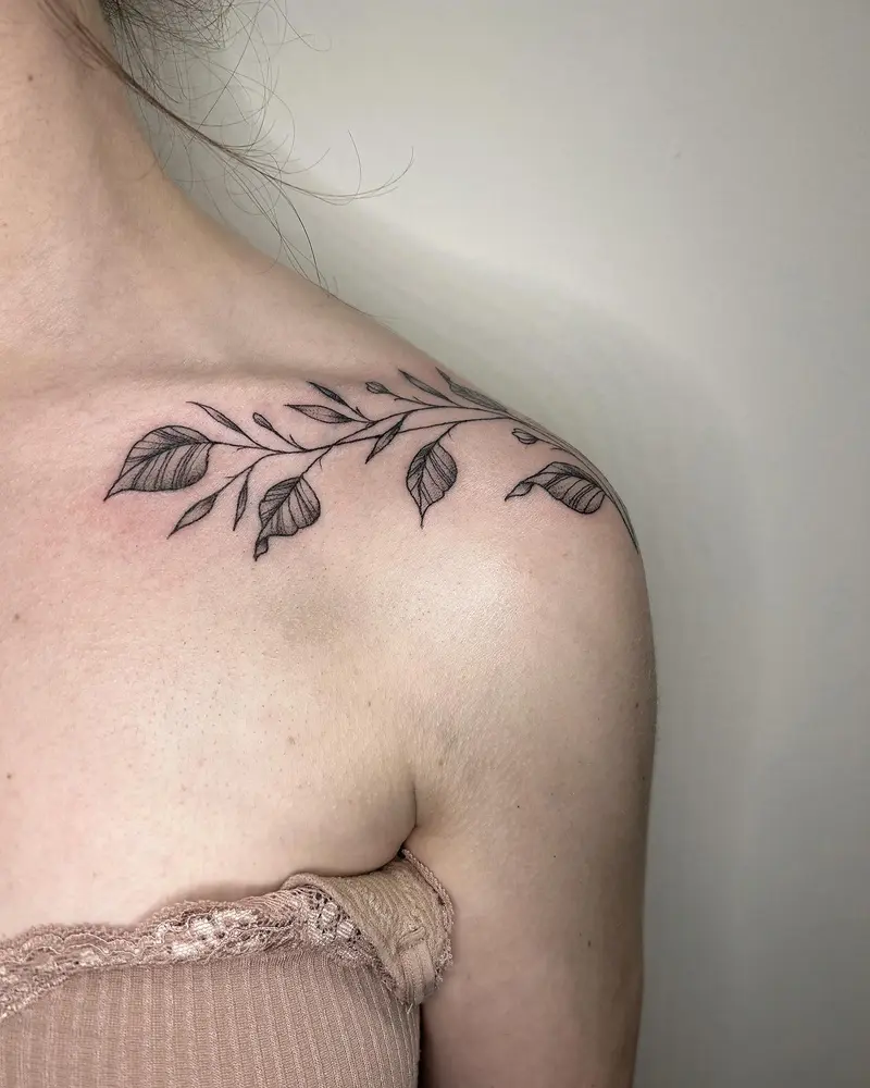 Added some leaves, words and skeletons to @marissadiass lovely collection ❤️❤️ swipe to see the rest xx (also check…