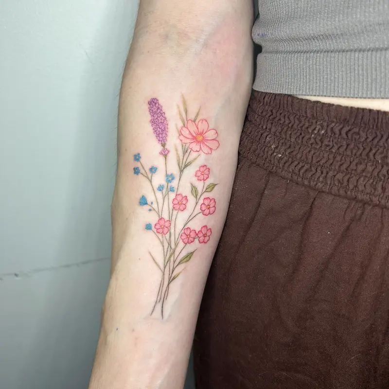 I loved doing this wildflower piece the other day and I would be happy to do more tattoos in this style! * * *…