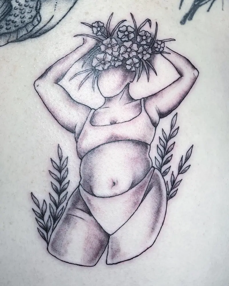 Added a lady for Erica’s back collection yesterday! Swipe to see how it’s coming along, I tagged the artists on their…