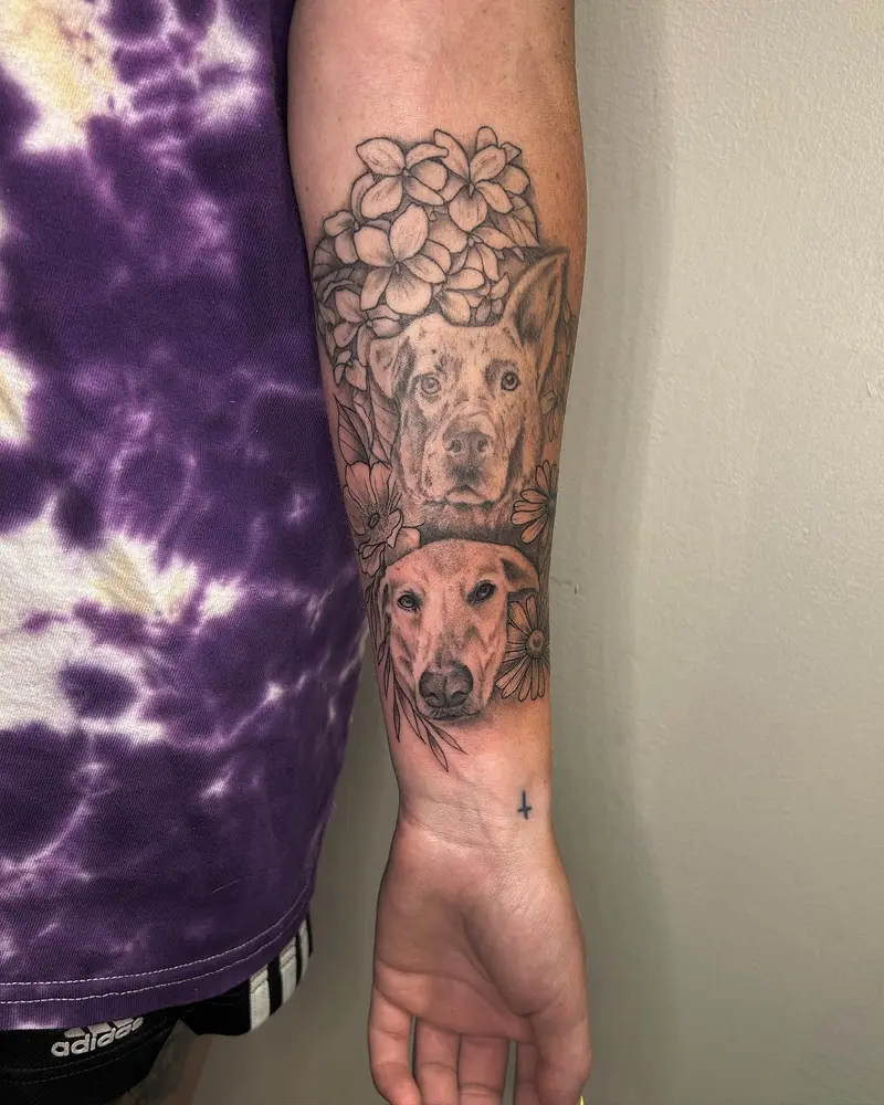 Top doggy was healed and bottom doggie fresh. I’d love to do more pet portraits! * * * #petportrait #animaltattoo…