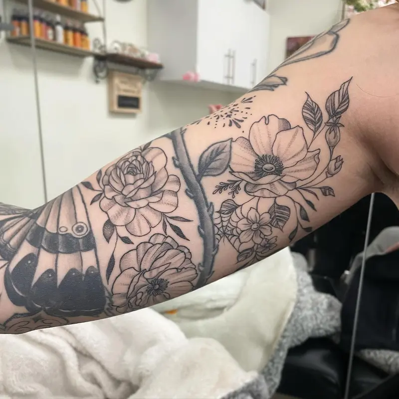 Fully healed flowers I got to see today * * * #fullyhealedtattoo #healedtattoo #healed #peonies #flowertattoodesigns…