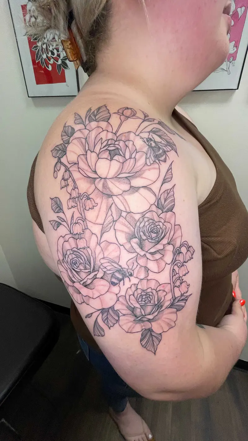 Such a fun one I got to do today. Definitely one of my favs so far * * * #rosetattoo #largetattoo #halfsleeve…
