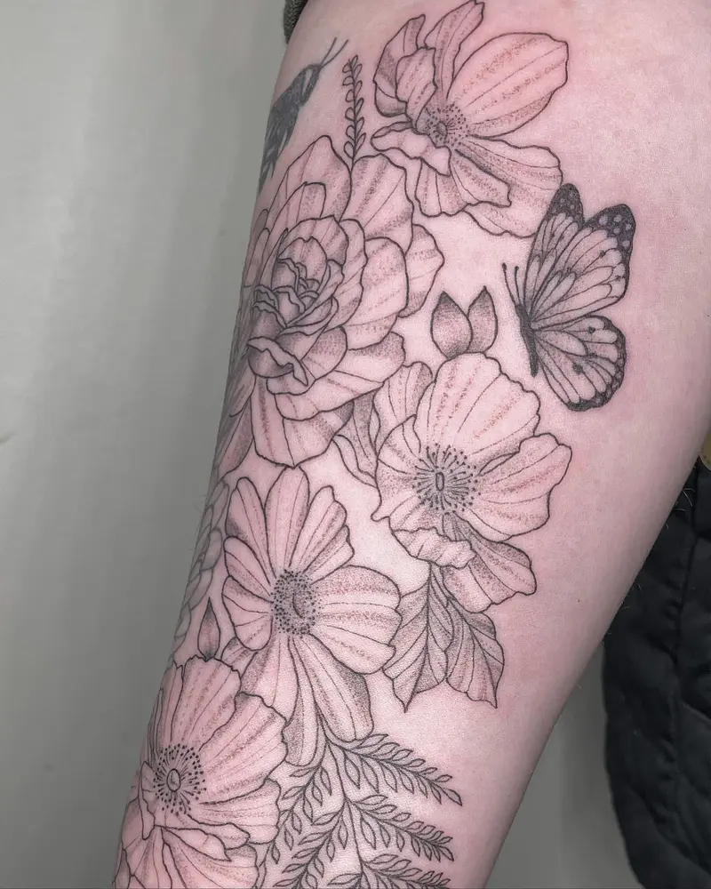 Added some more flowers to a healed piece. Swipe to see it all. (Bee not done by me) * * * #floralsleeve…
