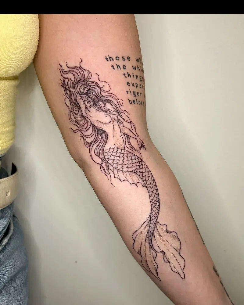 So happy with this mermaid from a couple weeks ago 😍 on the wonderful @cloud9resale @marissadiass * * *…