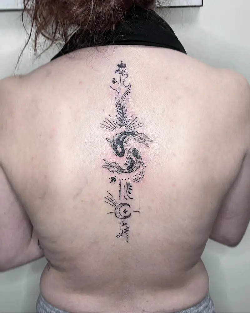Koi fish back piece from today * * * #koifishtattoo #backtattoo #spinetattoo #linework #finelinetattoo…