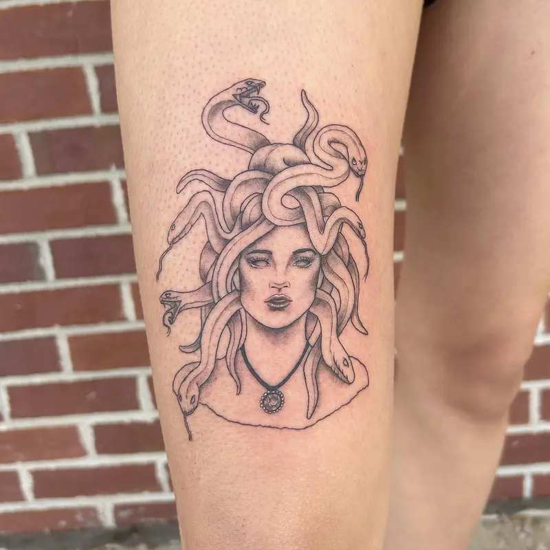 Medusa I just had to share right away. I love getting to do designs like this 😍 * * * #medusatattoo #medusa…